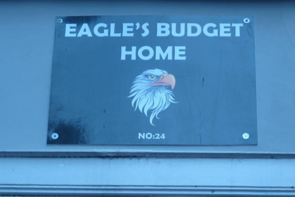 Eagles Budget Home Стамбул Екстер'єр фото